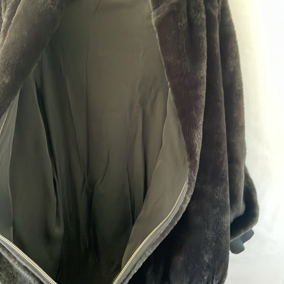 Free people black oversized hooded black faux fur jacket size small soft - Picture 7 of 8